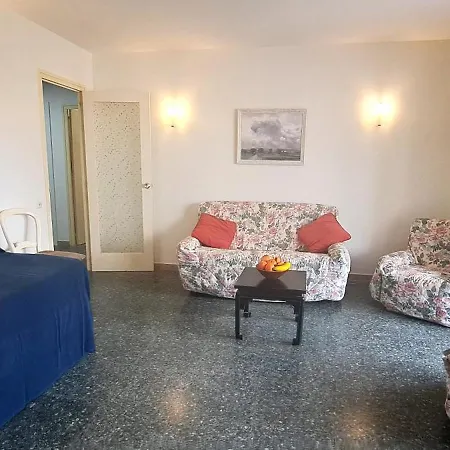 Delfos Playa Familidays Lägenhet Salou